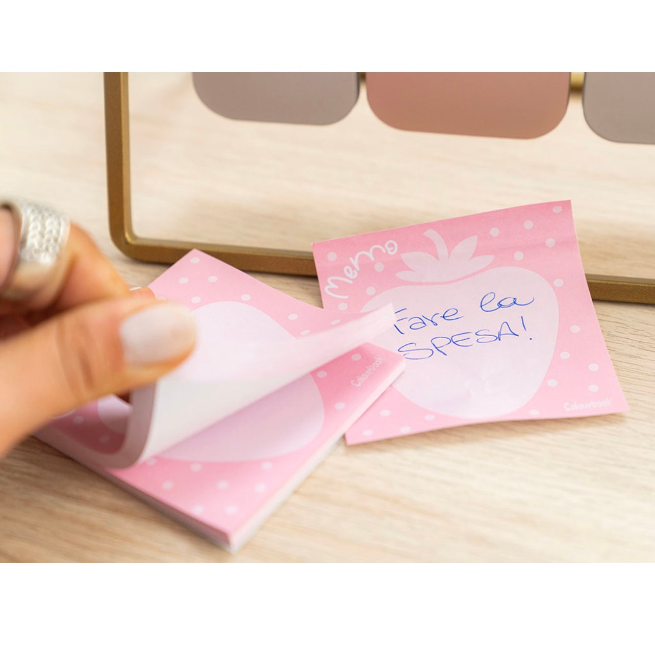 Post it Stickly